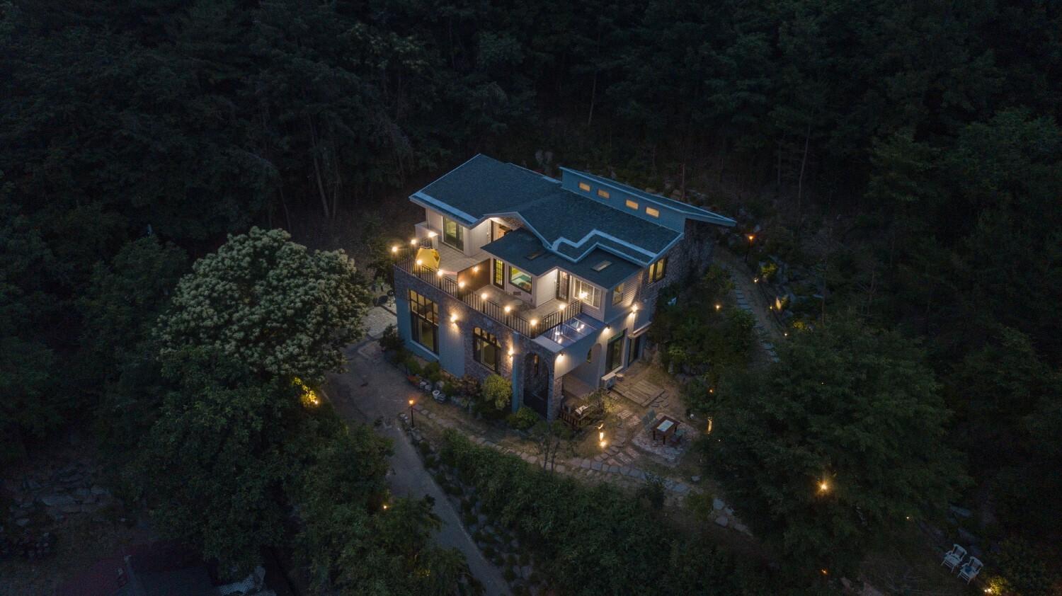 Yangyang Little Forest Pension Екстер'єр фото